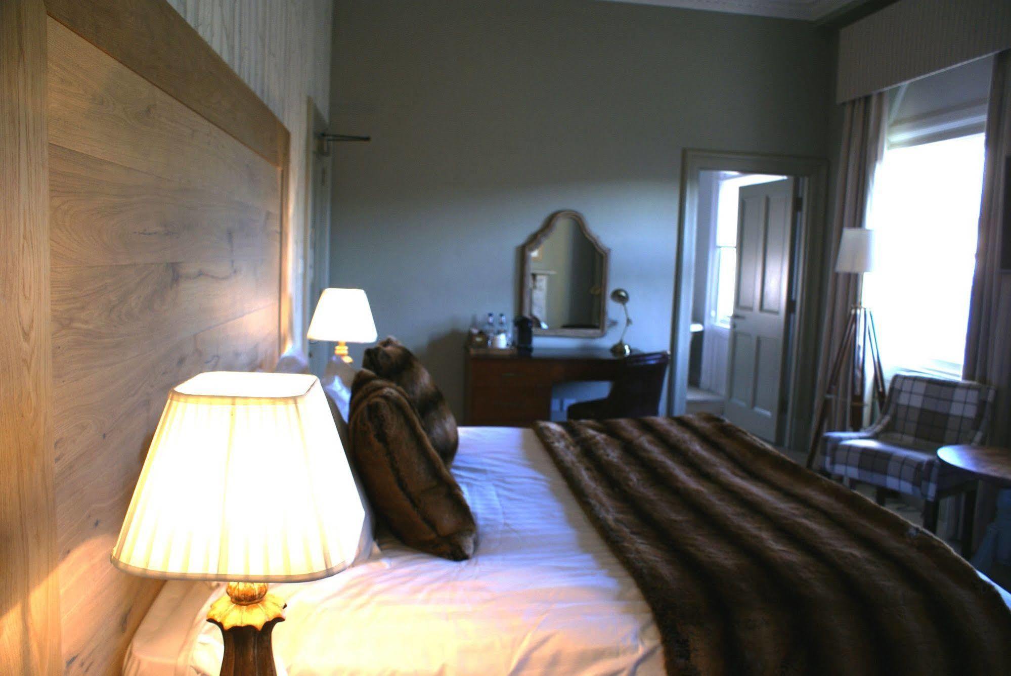 Loch Fyne Hotel And Restaurant Bath Eksteriør bilde
